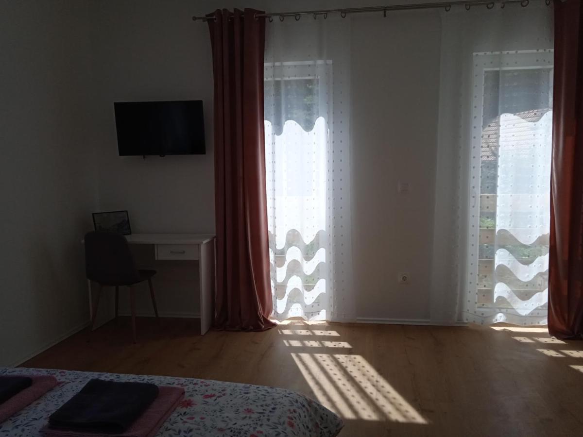 Seoski Turizam Stari Mlin Na Korani Room 1 คาร์โลวัตส์ ภายนอก รูปภาพ